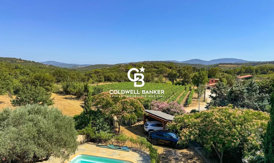 Stone House In The Heart Of A In Grimaud, Provence Alpes Côte D'azur