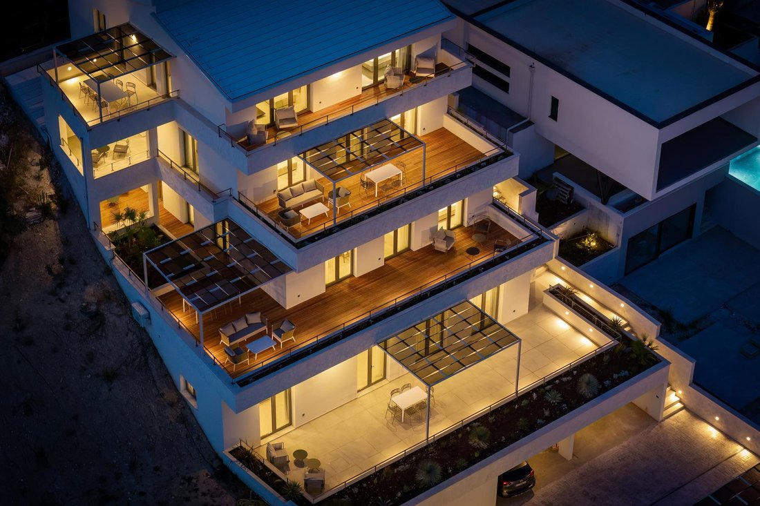 Villa in Omis, Split-Dalmatia County, Croatia 2 - 14846784