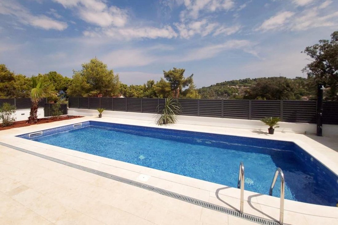 Villa in Rogac, Split-Dalmatia County, Croatia 3 - 14846757