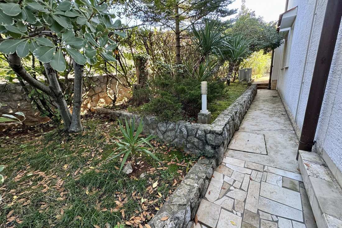 Villa in Malinska, Primorje-Gorski Kotar County, Croatia 5 - 14846764
