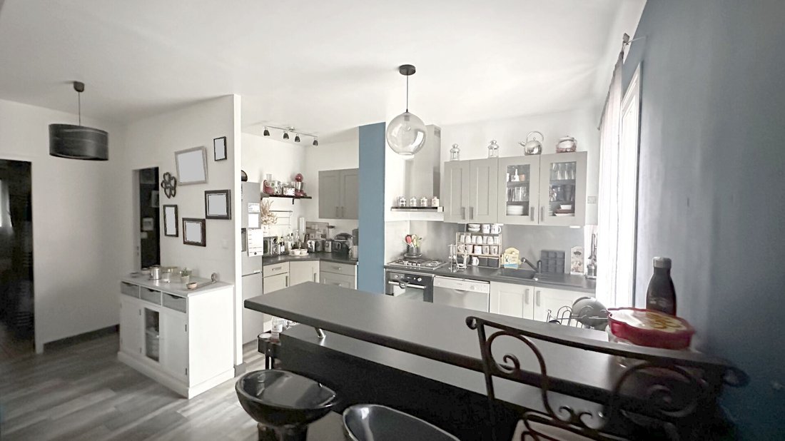 Apartment In Aix En Provence, Provence Alpes Côte D'azur, France For