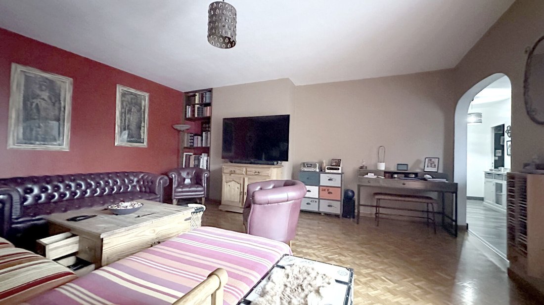 Apartment In Aix En Provence, Provence Alpes Côte D'azur, France For