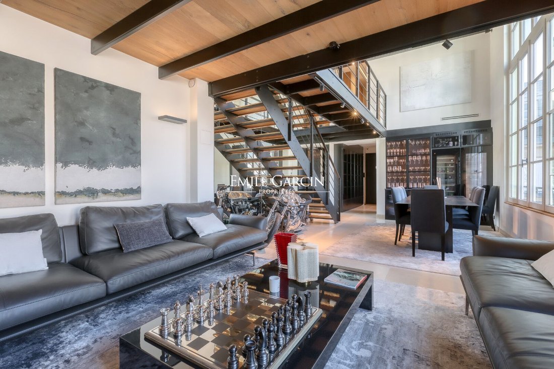 Apartment In Paris, île De France, France For Rent (14846765)