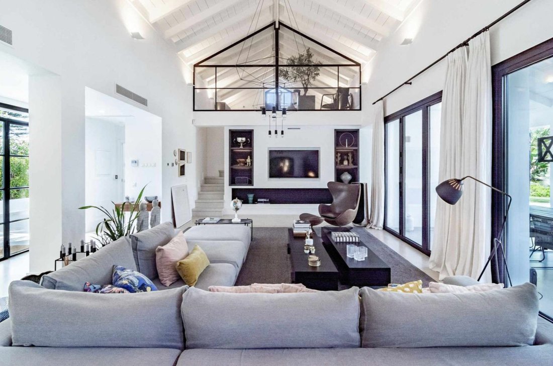 Villa in Puerto Banus, Marbella, Spain 1 - 14846948