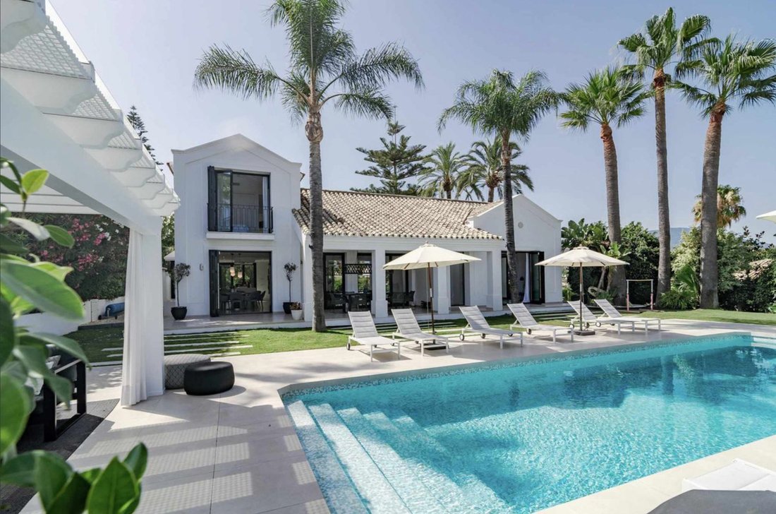 Villa in Puerto Banus, Marbella, Spain 2 - 14846948
