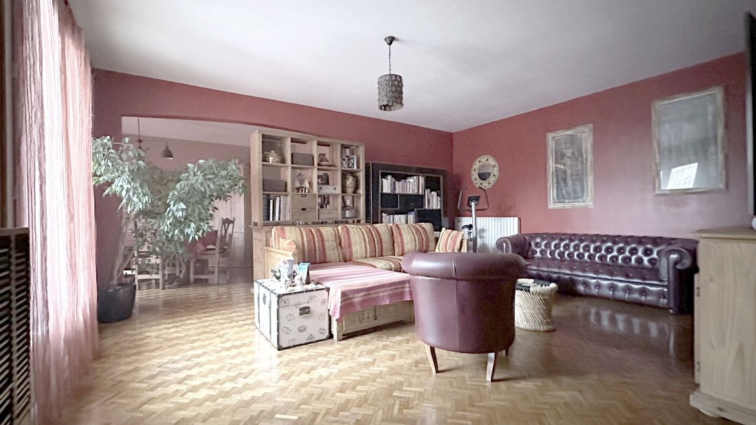 Apartment In Aix En Provence, Provence Alpes Côte D'azur, France For