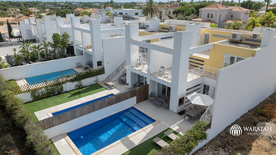 Villa in Vale do Lobo, Almancil, Portugal 3 - 14847402