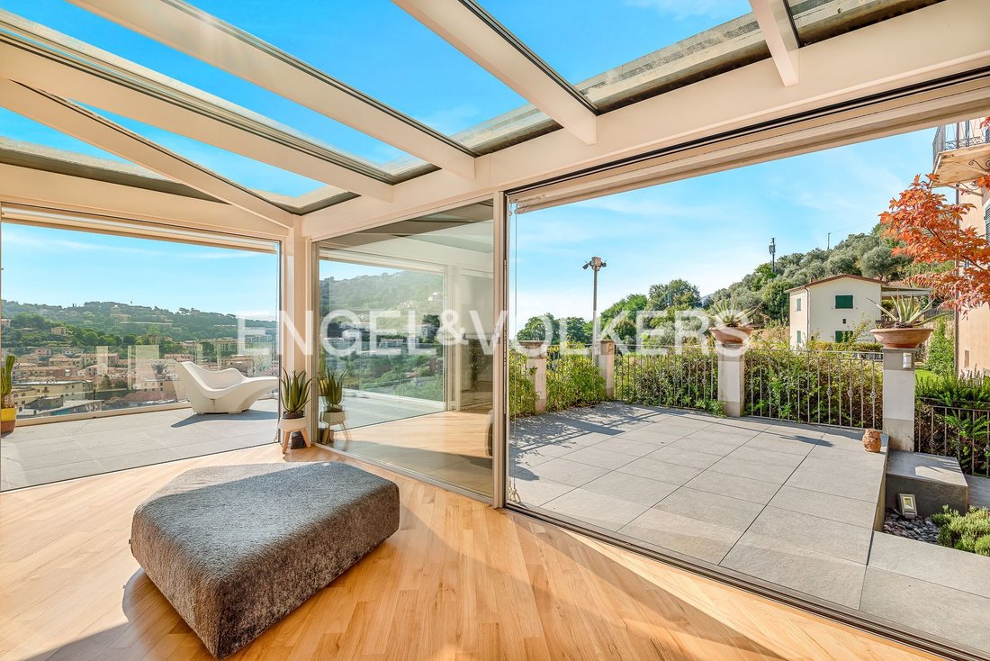 Villa in Historic Center, La Spezia, Italy 1 - 14850957