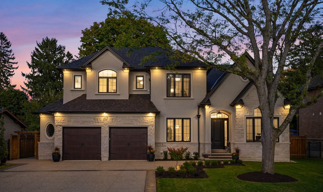 This Is A Stunning Custom Built Two Story Home In In Hamilton, Ontario
