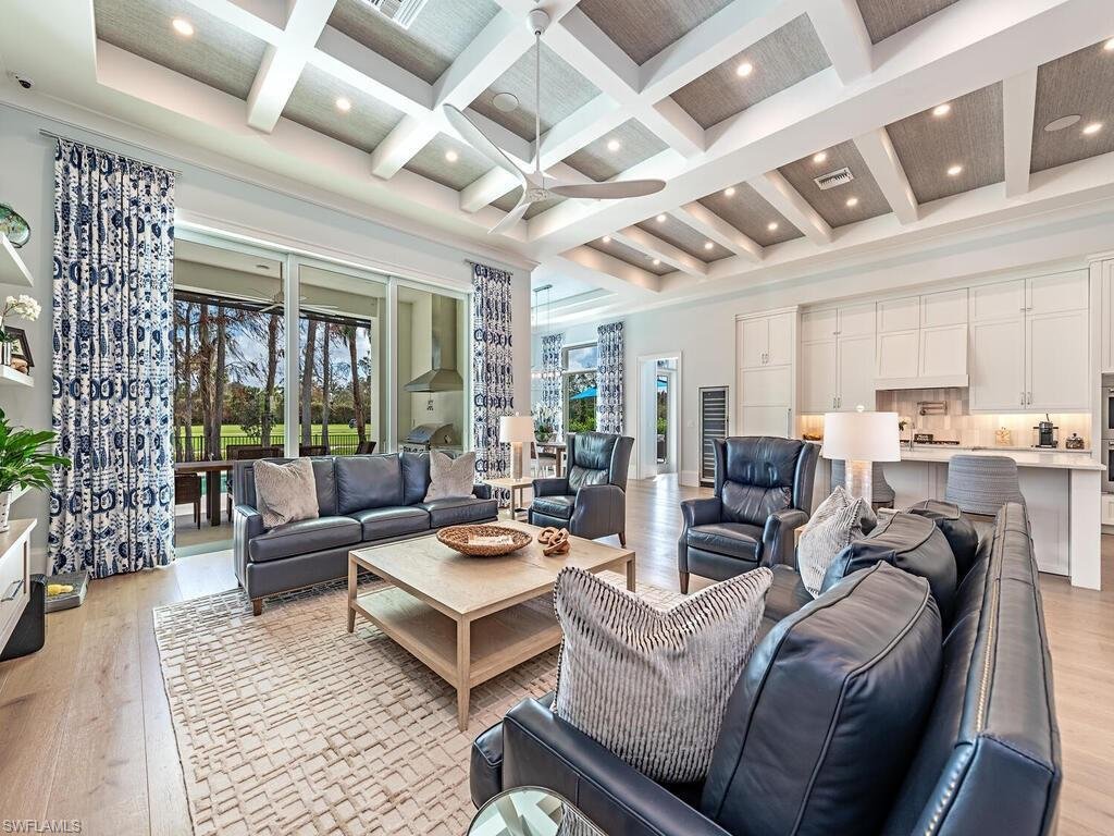 130 Burning Tree Dr In Naples, Florida, United States For Sale (14850273)