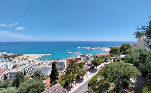 Villa à Menton, Provence-Alpes-Côte d'Azur, France 1