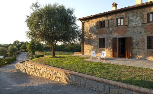 Villa in San Giovanni Valdarno, Tuscany, Italy 1