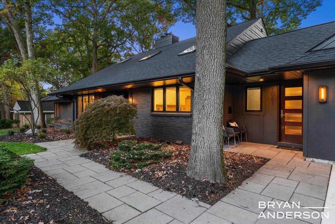 Residential East Grand Rapids In East Grand Rapids, Mi, United States