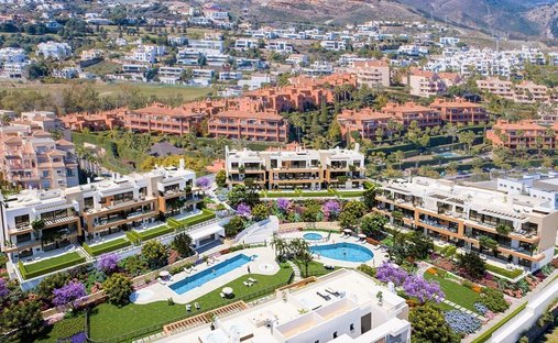 Apartment in Estepona, Andalusia, Spain 1