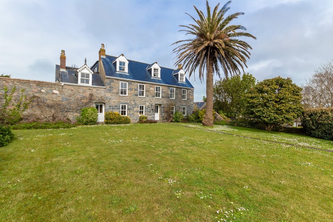 House in England 1 - 14850807