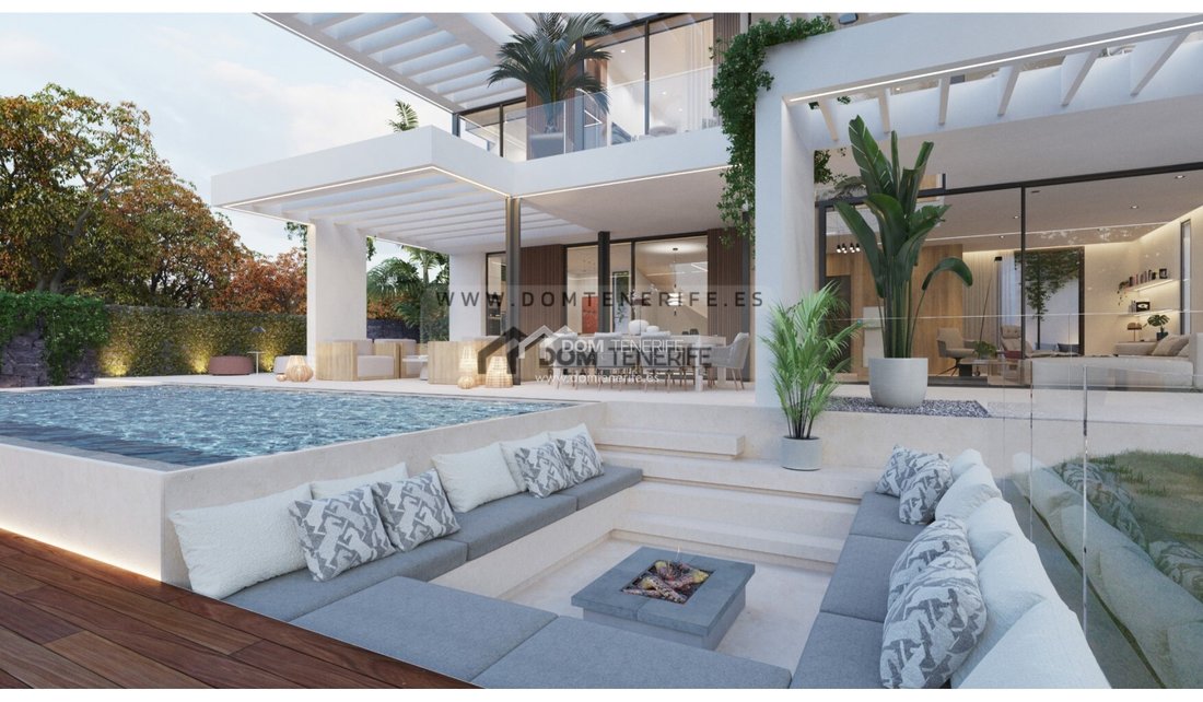 Villa in Costa Adeje, Adeje, Canary Islands 2 - 14848936