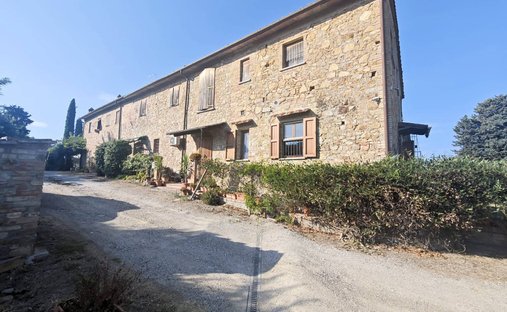 Country House in Gambassi Terme, Tuscany, Italy 1