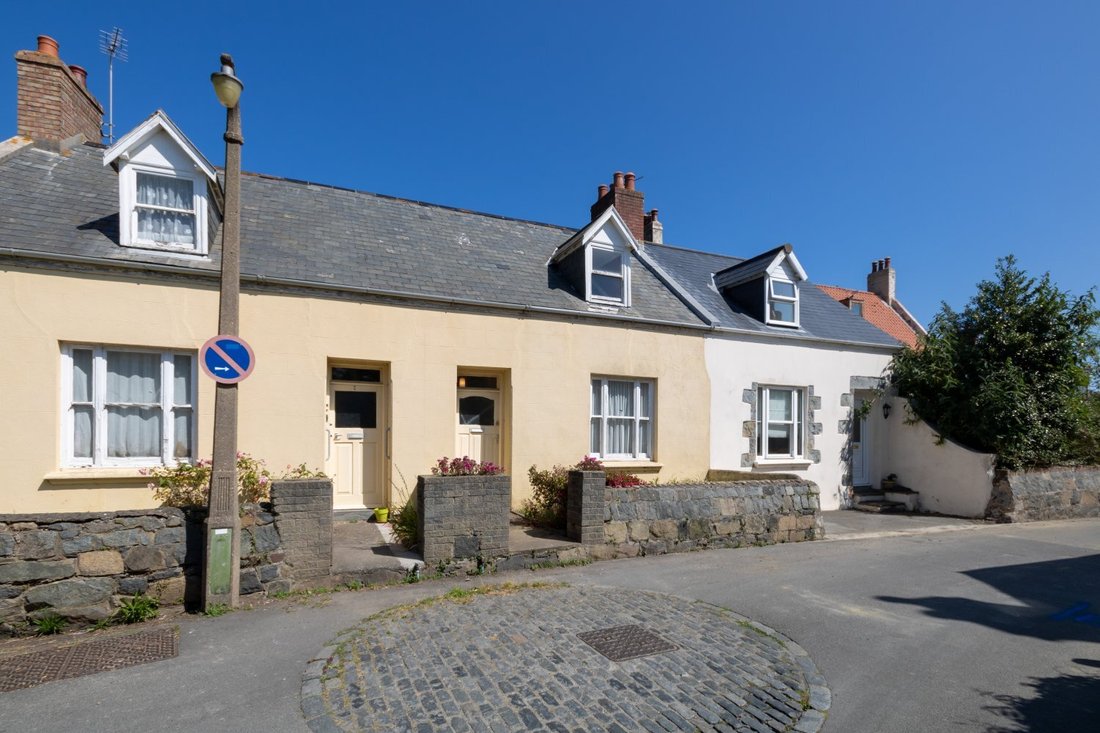 House in England 1 - 14850777