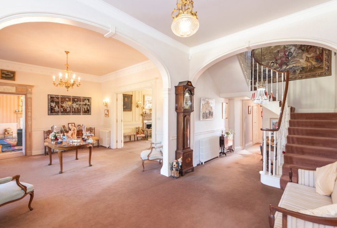 House in England 2 - 14850782