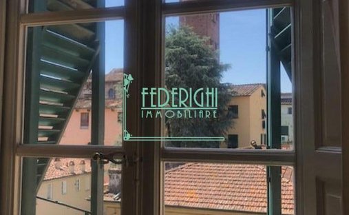 Apartment in Historic Center, Lucca, Tuscany 1