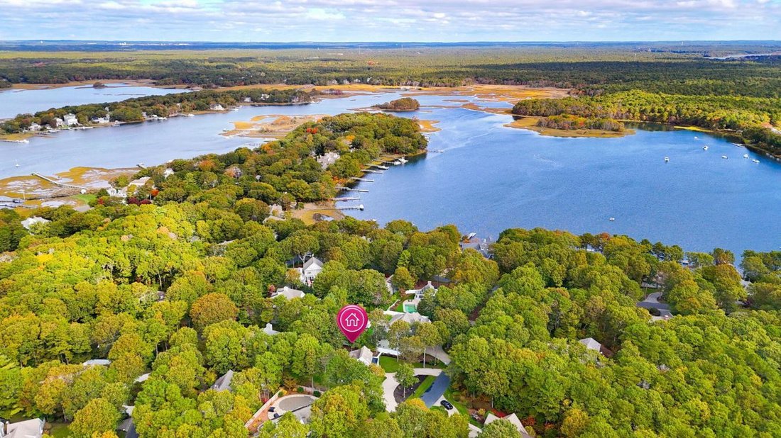House in Mashpee, Massachusetts, United States 1 - 14848919
