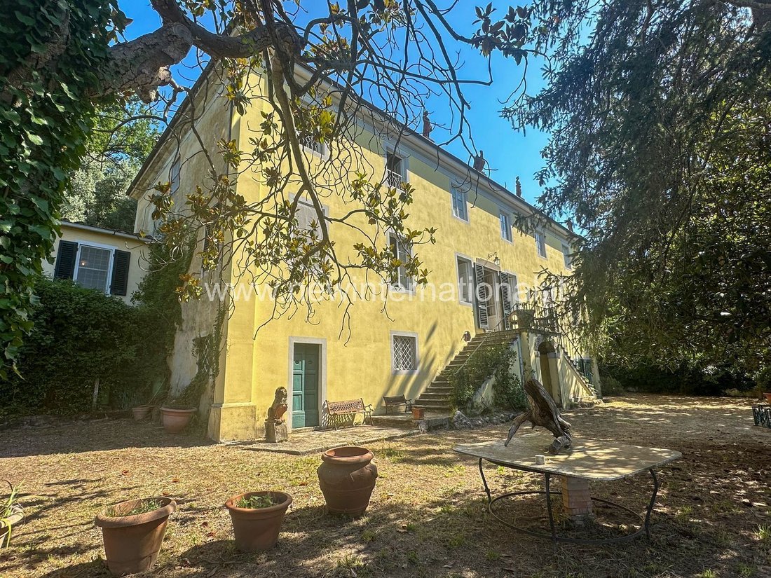 House in San Macario In Piano, Lucca, Tuscany 2 - 14848332