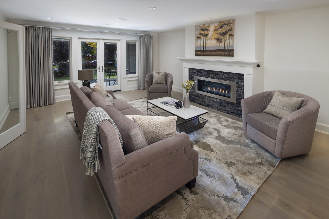 Uplands Home In Oak Bay, British Columbia, Canada For Sale