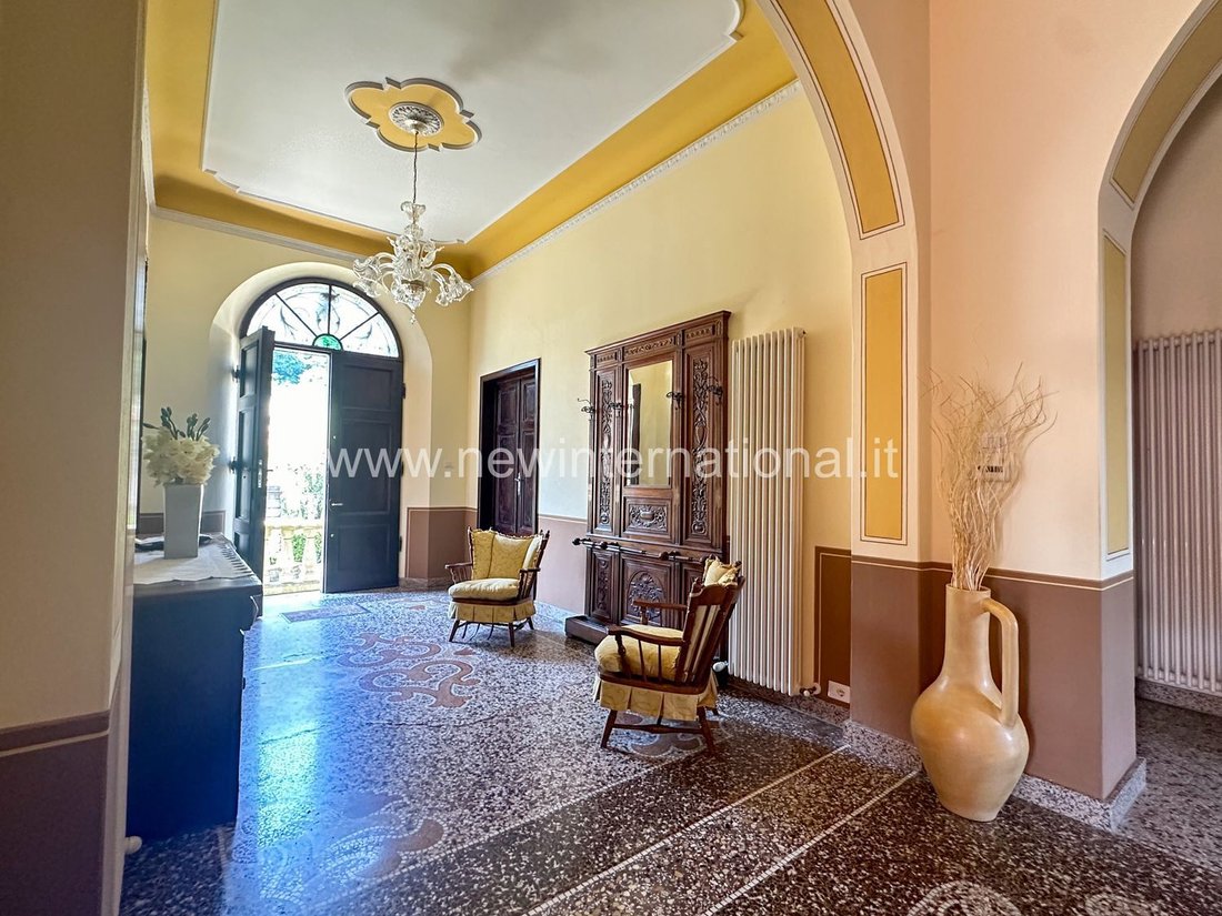House in Fabbriche di Vergemoli, Tuscany, Italy 3 - 14848336