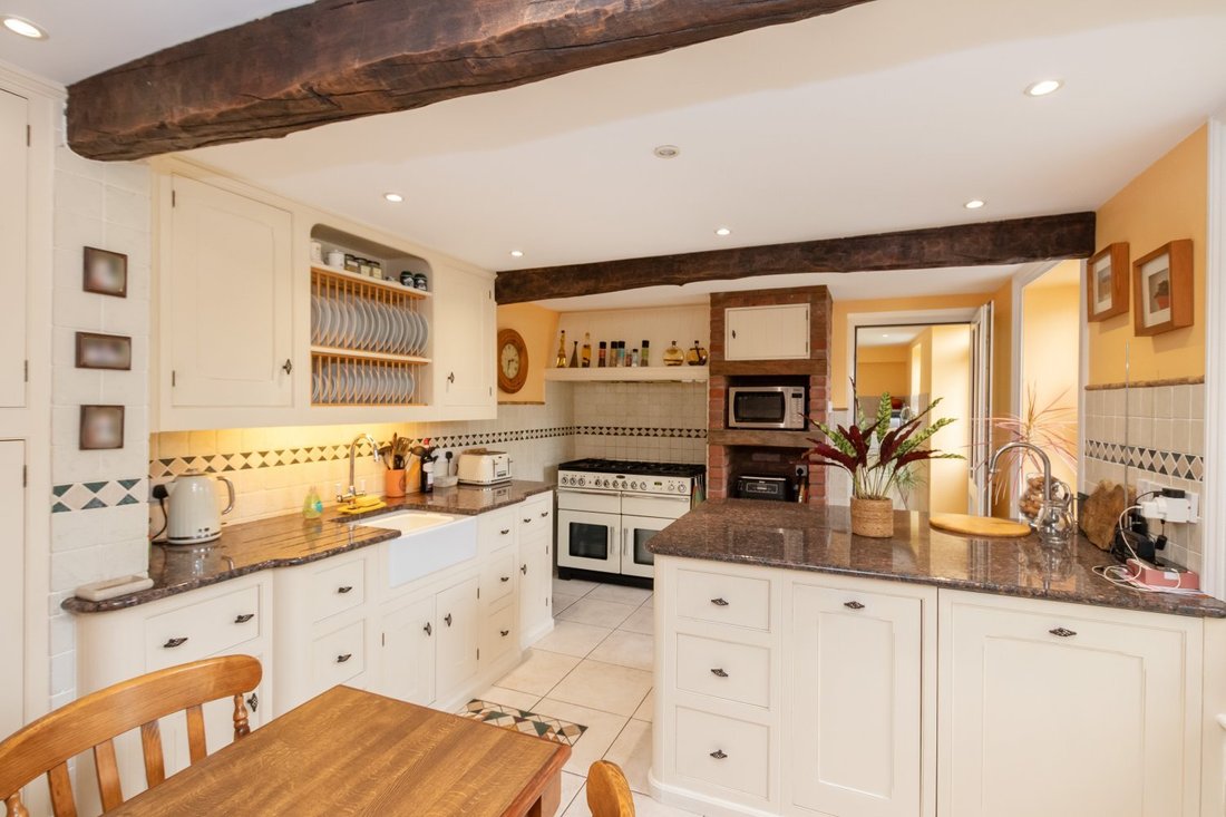 House, La Hougue, Vale, Guernsey In United Kingdom For Sale (14850807)