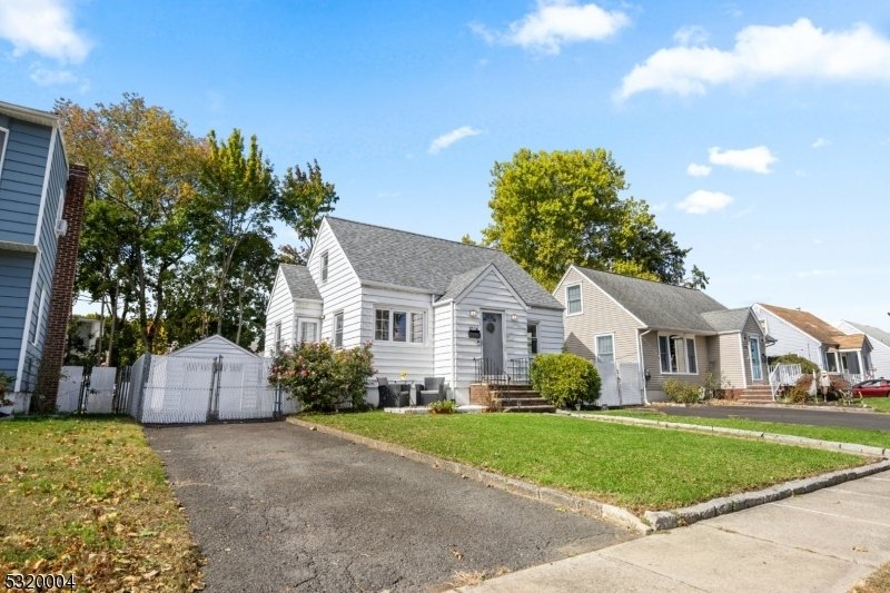 10 3rd Street In Fair Lawn, New Jersey, United States For Sale (14850262)