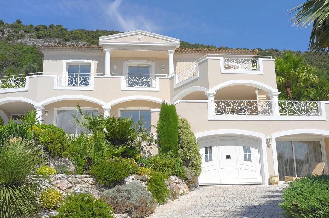 House in Tourrettes-sur-Loup, Provence-Alpes-Côte d'Azur, France 5 - 13335733