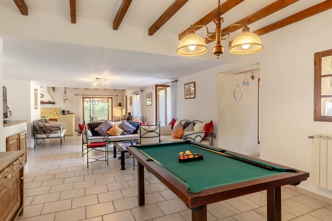 Gordes Ensemble De 3 Maisons In Gordes, Provence Alpes Côte D'azur