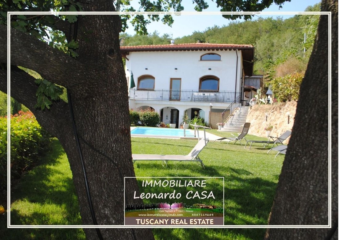 Farm Ranch in Center, Pescia, Tuscany 1 - 14849212