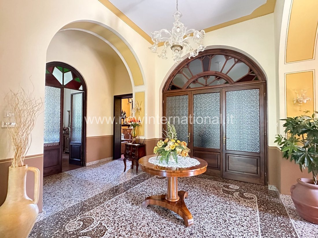 House in Fabbriche di Vergemoli, Tuscany, Italy 5 - 14848336