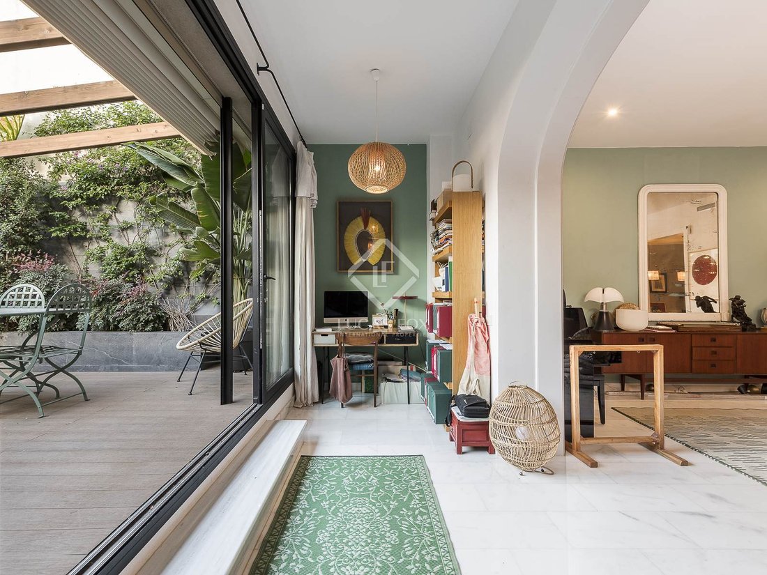 Barcelona Apartment In Barcelona, Spain For Sale (14848263)