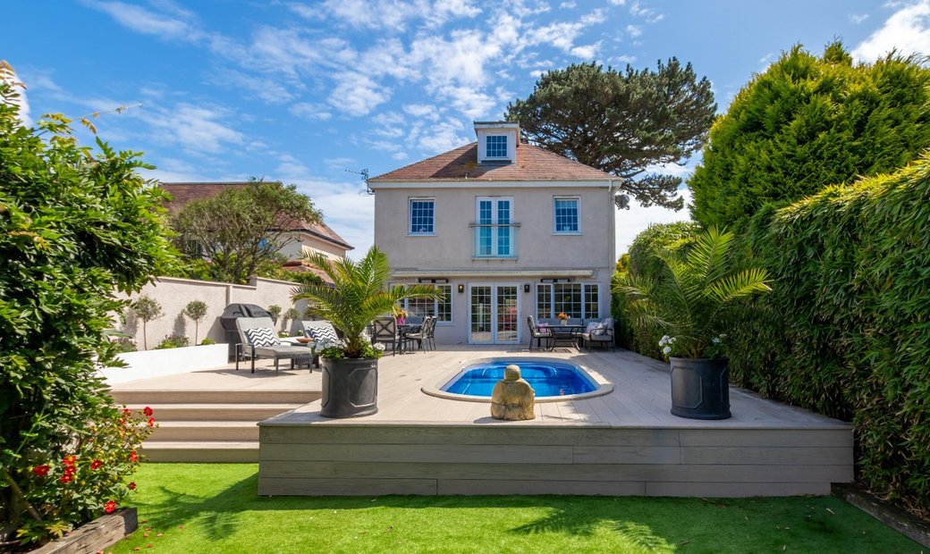 House, Les Frieteaux, St. Martin, Guernsey In United Kingdom For Sale