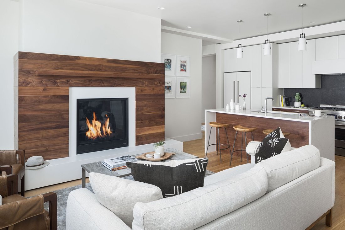 One Town Hill Condominium In Jackson, Wyoming, United States For Sale