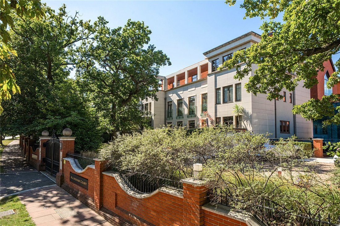 Apartment in Hampstead Garden Suburb, Barnet, England 2 - 14851100