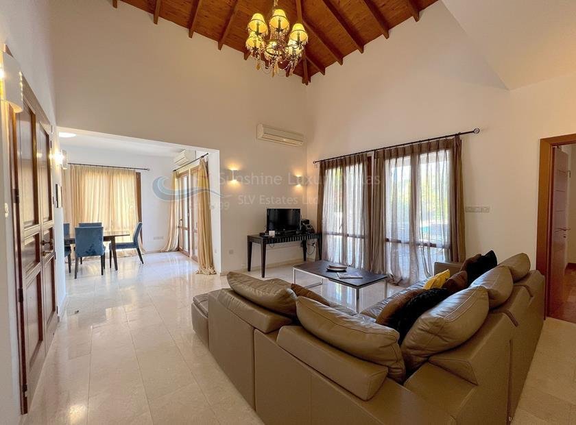 Bungalow in Kouklia, Paphos, Cyprus 2 - 14850922