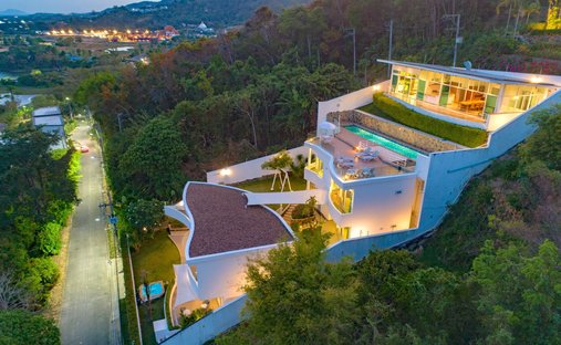 Villa in Chalong, Phuket, Thailand 1