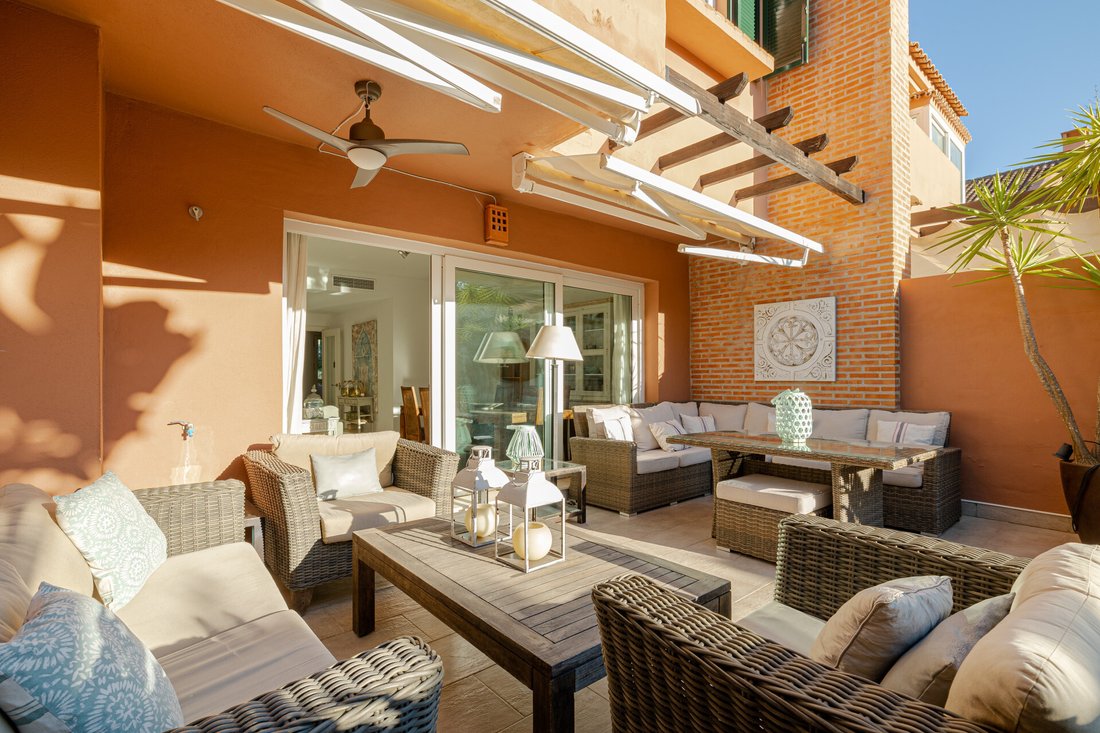House in Marbella, Andalusia, Spain 3 - 14855321