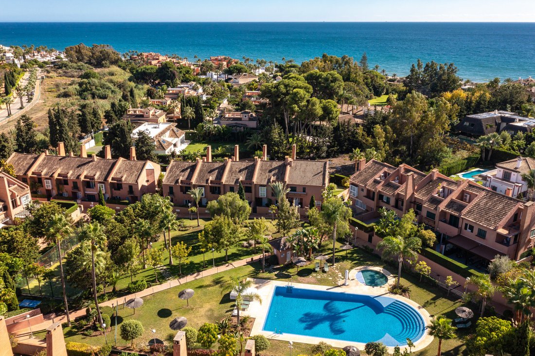 House in Marbella, Andalusia, Spain 1 - 14855321