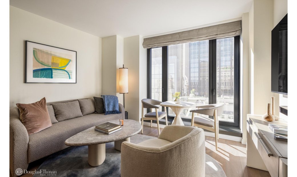 Condo New York In New York, New York, United States For Sale (14852727)