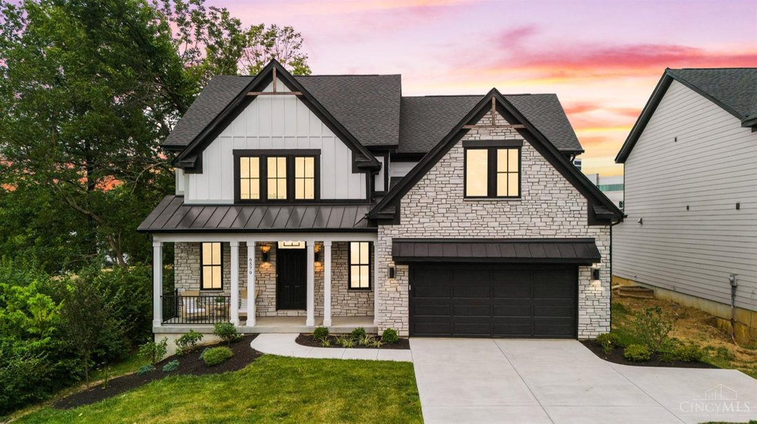 Residential Sycamore Twp In Cincinnati, Ohio, United States For Sale