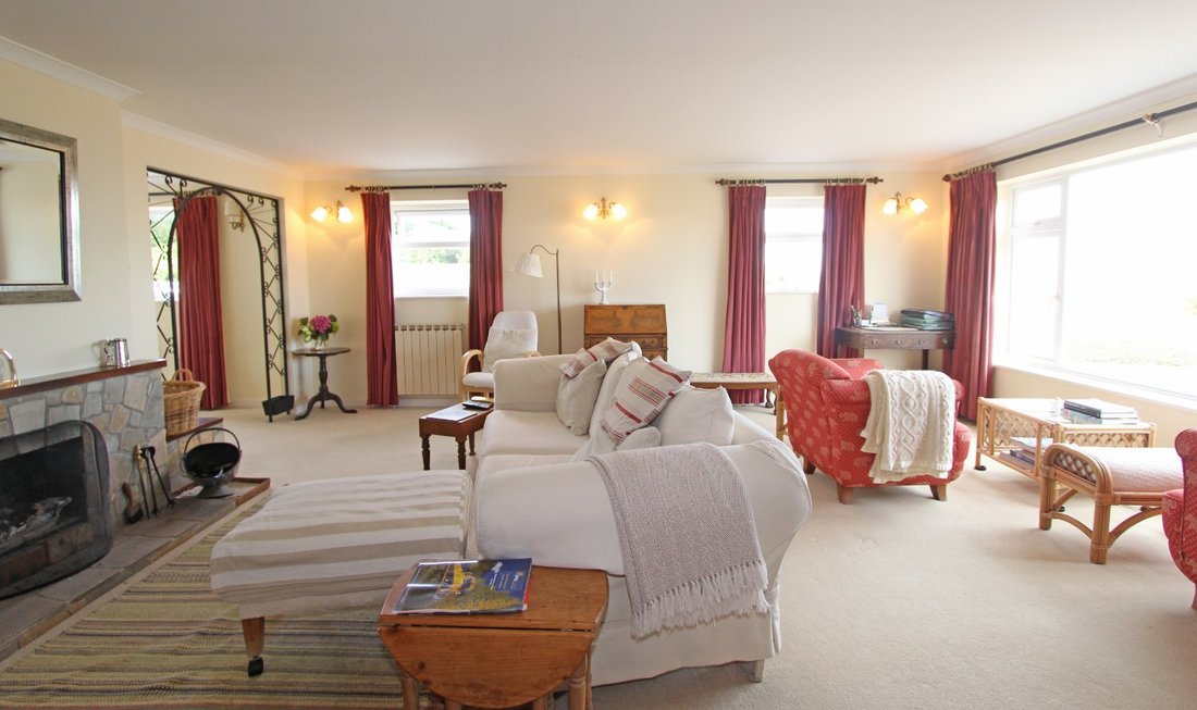 Bungalow in Parkstone, Poole, England 2 - 14853116