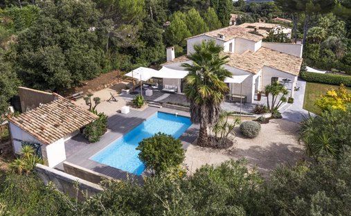 Villa in Village-Saint Julien-Saint Pierre, Biot, France 1