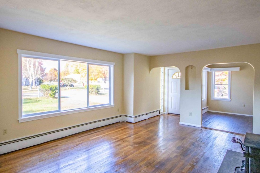 Multi Family Home In Wells, Maine, United States For Sale (14855608)