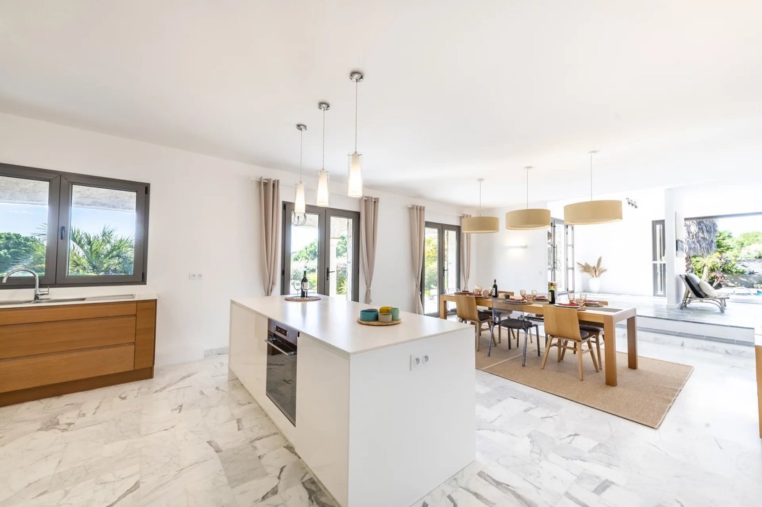 Villa in Village-Saint Julien-Saint Pierre, Biot, France 2 - 14855337