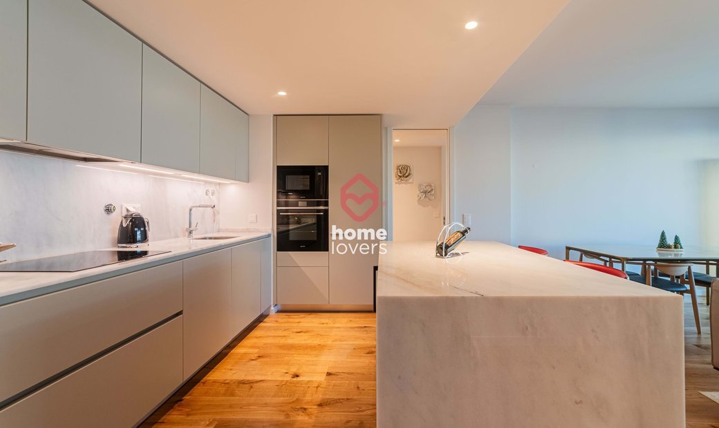 To Buy * T2 Lisbon Algés In Oeiras, Lisbon, Portugal For Sale