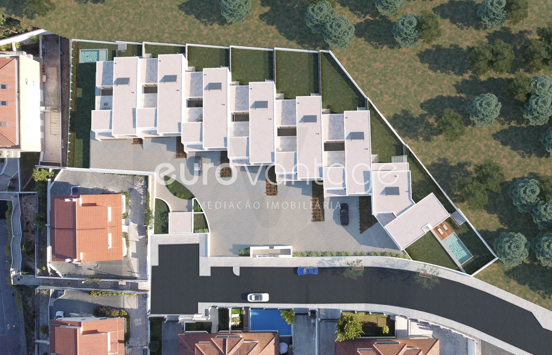 Leiria Town House In Leiria, Leiria District, Portugal For Sale (14852927)